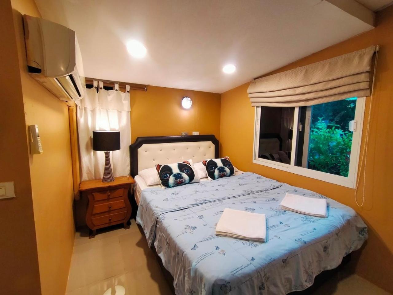 Ruenthip Homestay Бангкок Экстерьер фото